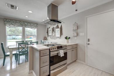 Lake House Sandy Beach Retreat! Charming home, private hot tub, 5 minutes to the Beach!, , on  in Texas - Lakehouse Vacation Rental - Lake Home for rent on LakeHouseVacations.com