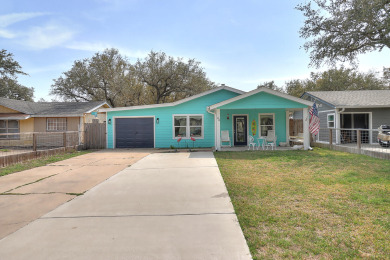 Lake House Sandy Beach Retreat! Charming home, private hot tub, 5 minutes to the Beach!, , on  in Texas - Lakehouse Vacation Rental - Lake Home for rent on LakeHouseVacations.com