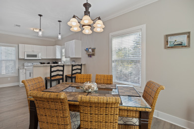 Lake House ISO Families &amp Friends To Make Cherished Beach Vacation Memories! 3 BR2.5 BA, , on  in Florida - Lakehouse Vacation Rental - Lake Home for rent on LakeHouseVacations.com