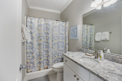 Lake House ISO Families &amp Friends To Make Cherished Beach Vacation Memories! 3 BR2.5 BA, , on  in Florida - Lakehouse Vacation Rental - Lake Home for rent on LakeHouseVacations.com