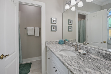 Lake House ISO Families &amp Friends To Make Cherished Beach Vacation Memories! 3 BR2.5 BA, , on  in Florida - Lakehouse Vacation Rental - Lake Home for rent on LakeHouseVacations.com