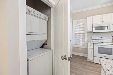 Lake House ISO Families &amp Friends To Make Cherished Beach Vacation Memories! 3 BR2.5 BA, , on  in Florida - Lakehouse Vacation Rental - Lake Home for rent on LakeHouseVacations.com