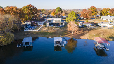 Lake House Above Glass House on Old Hickory, , on  in Tennessee - Lakehouse Vacation Rental - Lake Home for rent on LakeHouseVacations.com