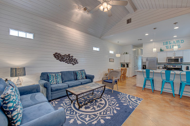 Lake House Sea Monkee located in Pirates Bay- 2 Lagoon POOLS! Pets, &amp Kids Play area, , on  in Texas - Lakehouse Vacation Rental - Lake Home for rent on LakeHouseVacations.com