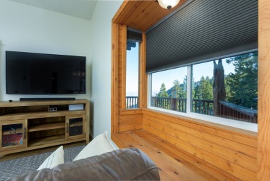 Lake House Honeymoon Lodge With Breath Taking Views Of The Valley (SL281A), , on  in Nevada - Lakehouse Vacation Rental - Lake Home for rent on LakeHouseVacations.com