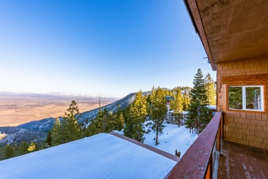 Lake House Honeymoon Lodge With Breath Taking Views Of The Valley (SL281A), , on  in Nevada - Lakehouse Vacation Rental - Lake Home for rent on LakeHouseVacations.com