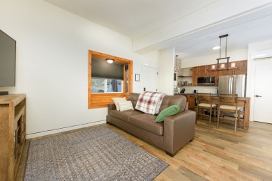 Lake House Honeymoon Lodge With Breath Taking Views Of The Valley (SL281A), , on  in Nevada - Lakehouse Vacation Rental - Lake Home for rent on LakeHouseVacations.com