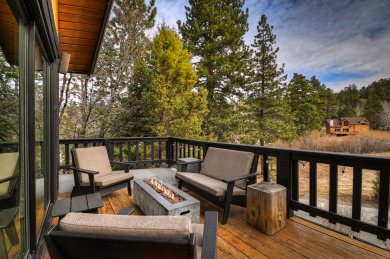 Lake House Walk to Bear Mountain Slopes! Hot Tub Game Room! Fire Pit! Super cute!, , on  in California - Lakehouse Vacation Rental - Lake Home for rent on LakeHouseVacations.com