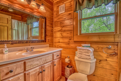 Lake House Downtown CabinPrivate PoolHot TubGame Room, , on  in Tennessee - Lakehouse Vacation Rental - Lake Home for rent on LakeHouseVacations.com