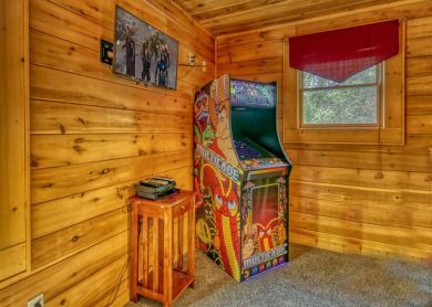 Lake House Downtown CabinPrivate PoolHot TubGame Room, , on  in Tennessee - Lakehouse Vacation Rental - Lake Home for rent on LakeHouseVacations.com