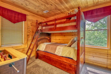 Lake House Downtown CabinPrivate PoolHot TubGame Room, , on  in Tennessee - Lakehouse Vacation Rental - Lake Home for rent on LakeHouseVacations.com