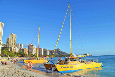 Lake House Luxury ocean view suite just across street from Waikiki Beach! Free parking!, , on  in Hawaii - Lakehouse Vacation Rental - Lake Home for rent on LakeHouseVacations.com