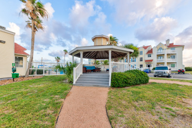 Lake House Top-Floor, Pup Friendly W Gulf View, Heated Pool, Hot Tub &amp Fishing Pond, , on  in Texas - Lakehouse Vacation Rental - Lake Home for rent on LakeHouseVacations.com