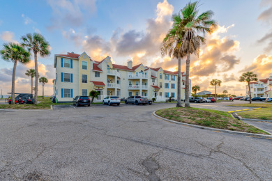 Lake House Top-Floor, Pup Friendly W Gulf View, Heated Pool, Hot Tub &amp Fishing Pond, , on  in Texas - Lakehouse Vacation Rental - Lake Home for rent on LakeHouseVacations.com