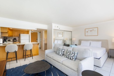 Lake House Iconic Ilikai 16th-FL Ocean &amp Harbor View Suite, Full Kitchen &amp Private Lanai, , on  in Hawaii - Lakehouse Vacation Rental - Lake Home for rent on LakeHouseVacations.com