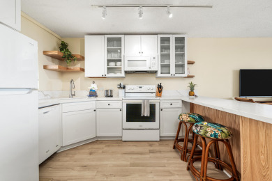 Lake House Kailua Village#705 High Floor, Gorgeous Remodeled 1 bedroom, in Heart of Town, , on  in Hawaii - Lakehouse Vacation Rental - Lake Home for rent on LakeHouseVacations.com