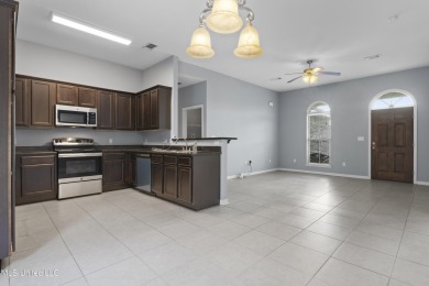 Lake House Home for long term rent , , on  in Mississippi - Lakehouse Vacation Rental - Lake Home for rent on LakeHouseVacations.com