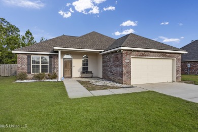 Lake House Home for long term rent , , on  in Mississippi - Lakehouse Vacation Rental - Lake Home for rent on LakeHouseVacations.com