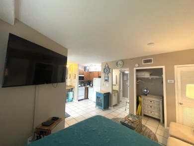 Lake House Teal Latitude Studio Pools Walk to Beach, , on  in Alabama - Lakehouse Vacation Rental - Lake Home for rent on LakeHouseVacations.com