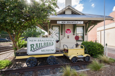 Lake House Camp Warnecke On The Comal River, Across The Street From Schlitterbahn!!, , on  in Texas - Lakehouse Vacation Rental - Lake Home for rent on LakeHouseVacations.com