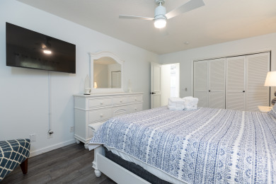 Lake House 10 Lawton Road Sea Pines home with Private Pool. 3BD2BTSleeps 8, , on  in South Carolina - Lakehouse Vacation Rental - Lake Home for rent on LakeHouseVacations.com