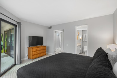 Lake House Royal Kahili B204 Central AC Across from Lyman s &amp Banyans, , on  in Hawaii - Lakehouse Vacation Rental - Lake Home for rent on LakeHouseVacations.com