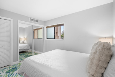 Lake House Royal Kahili B204 Central AC Across from Lyman s &amp Banyans, , on  in Hawaii - Lakehouse Vacation Rental - Lake Home for rent on LakeHouseVacations.com