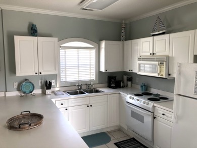 Lake House MAGNOLIA NORTH #205 3BR 2BA WITH GOLF COURSE FREE WIFI!, , on  in South Carolina - Lakehouse Vacation Rental - Lake Home for rent on LakeHouseVacations.com