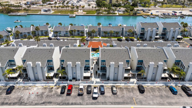 Lake House Madeira Beach Gem Steps to Sand &amp City Center, , on  in Florida - Lakehouse Vacation Rental - Lake Home for rent on LakeHouseVacations.com