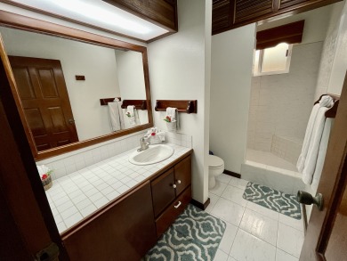 Lake House Quick to Town! Beachfront Walkout. Amazing Sunrises., , on  in Belize District - Lakehouse Vacation Rental - Lake Home for rent on LakeHouseVacations.com