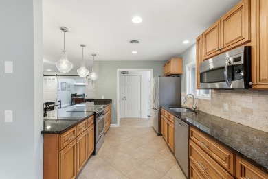Lake House 11 Hollyberry 4BD3BA Sea Pines Home. Sleeps 10 with Free Bikes &amp Tennis, , on  in South Carolina - Lakehouse Vacation Rental - Lake Home for rent on LakeHouseVacations.com