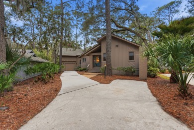 Lake House 11 Hollyberry 4BD3BA Sea Pines Home. Sleeps 10 with Free Bikes &amp Tennis, , on  in South Carolina - Lakehouse Vacation Rental - Lake Home for rent on LakeHouseVacations.com