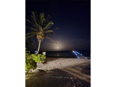 Lake House Beach front, reef view, sleeps 8, , on  in Belize District - Lakehouse Vacation Rental - Lake Home for rent on LakeHouseVacations.com