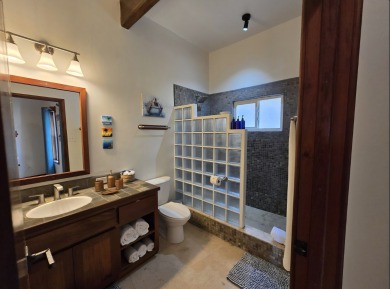 Lake House Beach front, reef view, sleeps 8, , on  in Belize District - Lakehouse Vacation Rental - Lake Home for rent on LakeHouseVacations.com