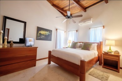 Lake House Colorful design and plenty of amenities, 3 bedrooms 3 baths, , on  in Belize District - Lakehouse Vacation Rental - Lake Home for rent on LakeHouseVacations.com