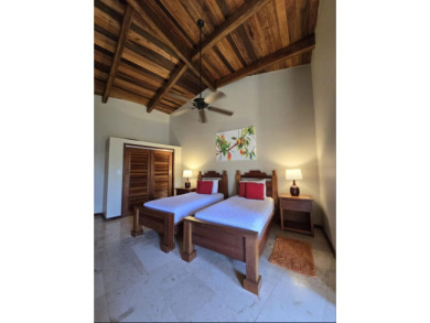 Lake House Beach front, reef view, sleeps 6, , on  in Belize District - Lakehouse Vacation Rental - Lake Home for rent on LakeHouseVacations.com