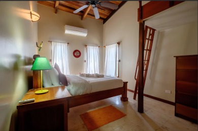 Lake House Beach front, reef view, sleeps 6, , on  in Belize District - Lakehouse Vacation Rental - Lake Home for rent on LakeHouseVacations.com