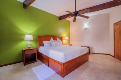 Lake House Open concept living in a luxury 3 bedroom unit BEACHFRONT., , on  in Belize District - Lakehouse Vacation Rental - Lake Home for rent on LakeHouseVacations.com