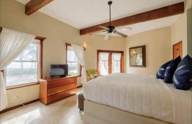 Lake House Open concept living in a luxury 3 bedroom unit BEACHFRONT., , on  in Belize District - Lakehouse Vacation Rental - Lake Home for rent on LakeHouseVacations.com