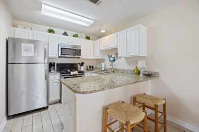 Lake House New Listing at Grand Caribbean! Sea Sparrow Nest is a 1 BR 1BA that sleeps 6, , on  in Florida - Lakehouse Vacation Rental - Lake Home for rent on LakeHouseVacations.com