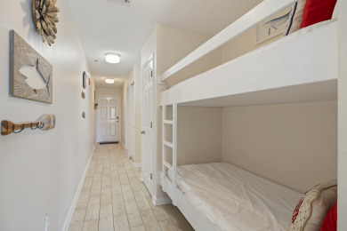 Lake House New Listing at Grand Caribbean! Sea Sparrow Nest is a 1 BR 1BA that sleeps 6, , on  in Florida - Lakehouse Vacation Rental - Lake Home for rent on LakeHouseVacations.com