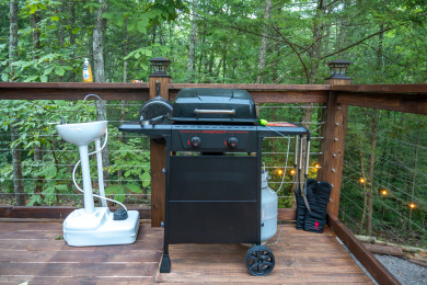 Lake House Lux Glamping Wagon - with AC, WIFI, Full Bath, , on  in Tennessee - Lakehouse Vacation Rental - Lake Home for rent on LakeHouseVacations.com