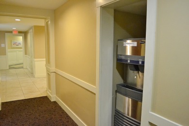 Lake House New Listing! Pilot House 328 beach tram, free wifi, huge pool area, , on  in Florida - Lakehouse Vacation Rental - Lake Home for rent on LakeHouseVacations.com