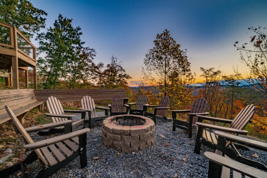 Lake House 4-Acre Mtn Estate 360 ' Views 65 ppl Weddings + Groups , , on  in Tennessee - Lakehouse Vacation Rental - Lake Home for rent on LakeHouseVacations.com