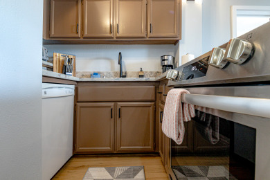 Lake House Renovated air conditioned 2 bed2bath condo in the Heart of Hilo!, , on  in Hawaii - Lakehouse Vacation Rental - Lake Home for rent on LakeHouseVacations.com