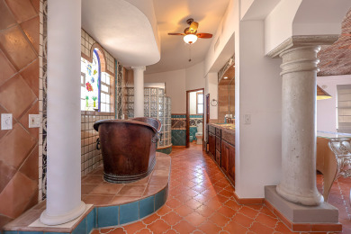 Lake House Casa Elegante, , on  in Sonora - Lakehouse Vacation Rental - Lake Home for rent on LakeHouseVacations.com