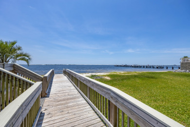 Lake House 1 Bedroom Waterfront Gem tucked away in beautiful Harbour Pointe - Sleeps 4+ , , on  in Florida - Lakehouse Vacation Rental - Lake Home for rent on LakeHouseVacations.com