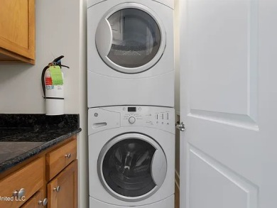 Lake House Government Street Unit 12 Charming Condo in the Heart of Ocean Springs!, , on  in Mississippi - Lakehouse Vacation Rental - Lake Home for rent on LakeHouseVacations.com