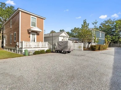 Lake House Government Street Unit 12 Charming Condo in the Heart of Ocean Springs!, , on  in Mississippi - Lakehouse Vacation Rental - Lake Home for rent on LakeHouseVacations.com
