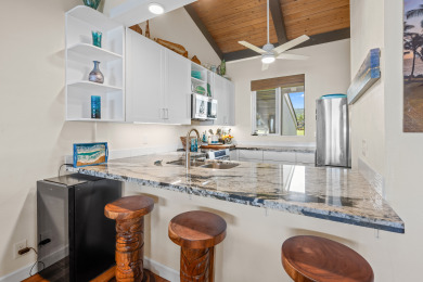 Lake House Kksr#5302 Top Floor, Direct Oceanfront, 3 bedroom RemodeledGorgeous Views, , on  in Hawaii - Lakehouse Vacation Rental - Lake Home for rent on LakeHouseVacations.com